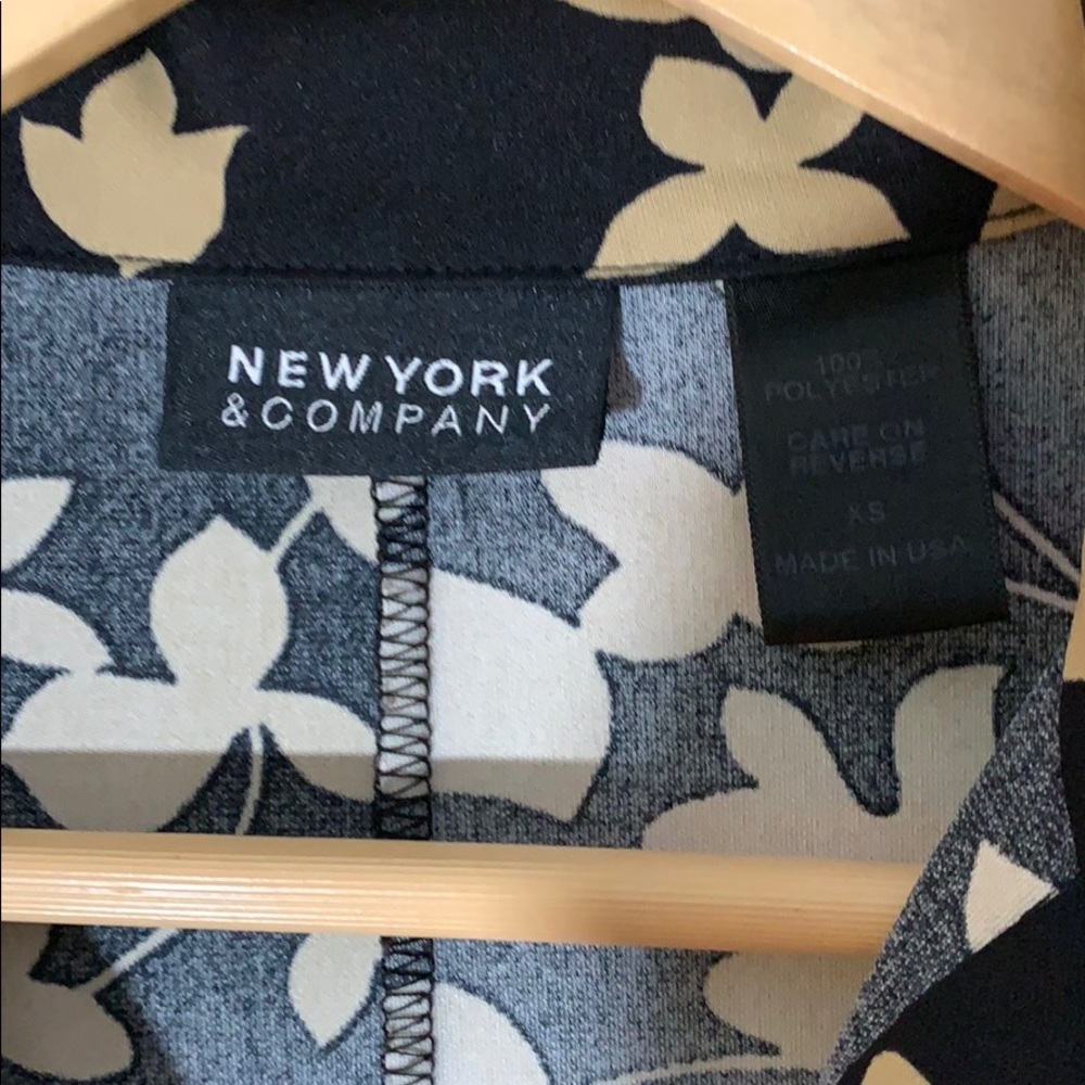 ๐๐ฅ๐NEW YORK & COMPANY DRESS๐๐ฅ๐ - Picture 3 of 5